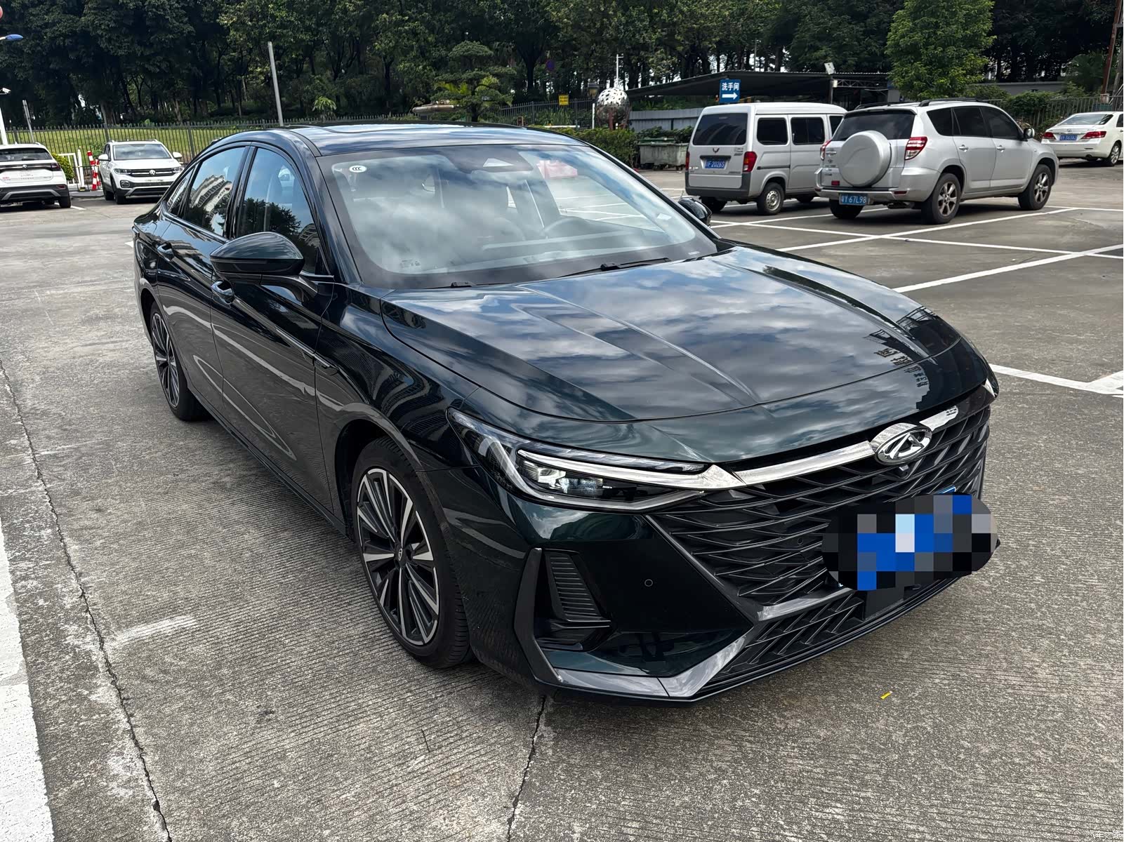 Chery Arrizo 8, 2025 3