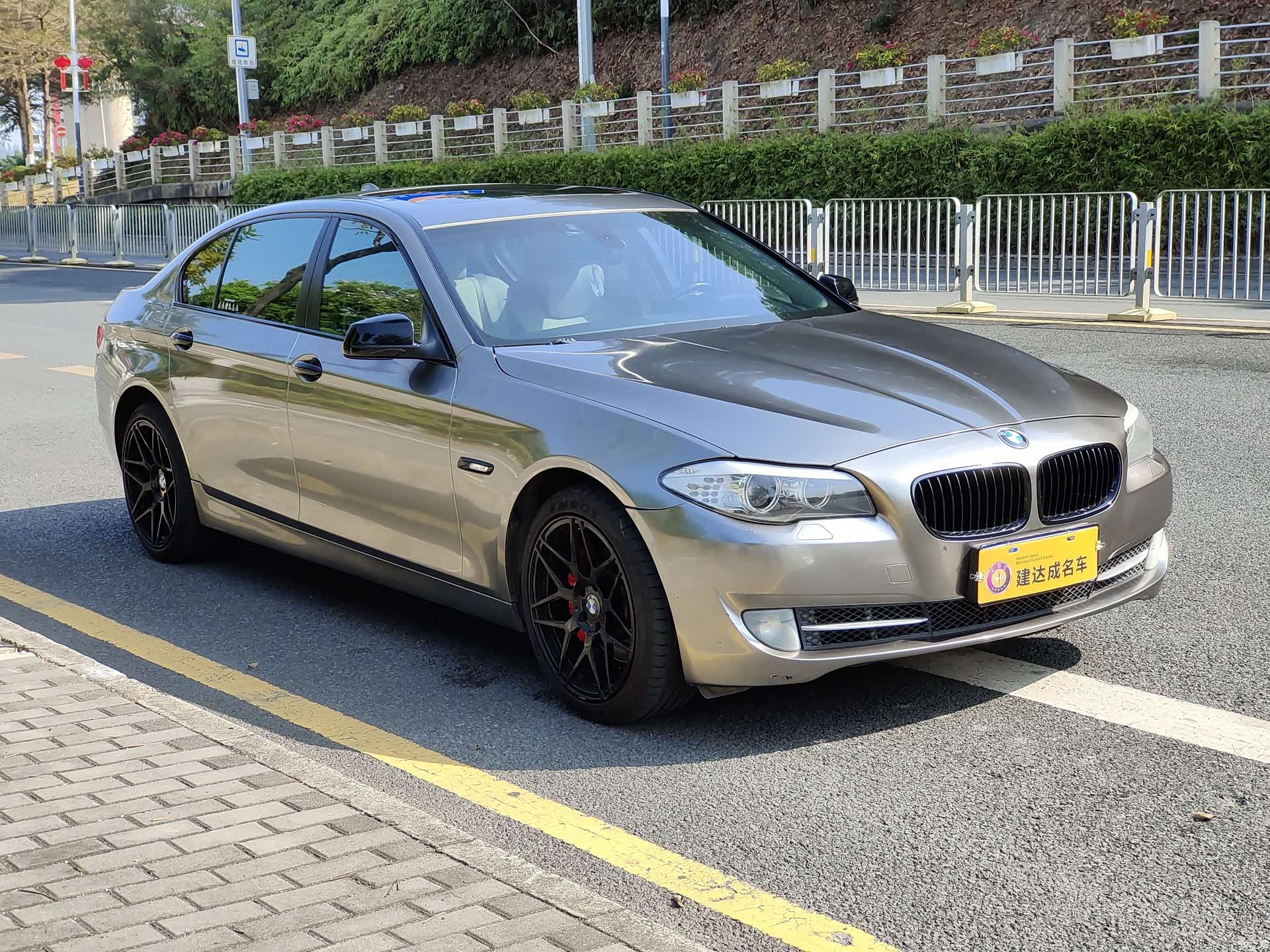 BMW 5 Series, 2011 2