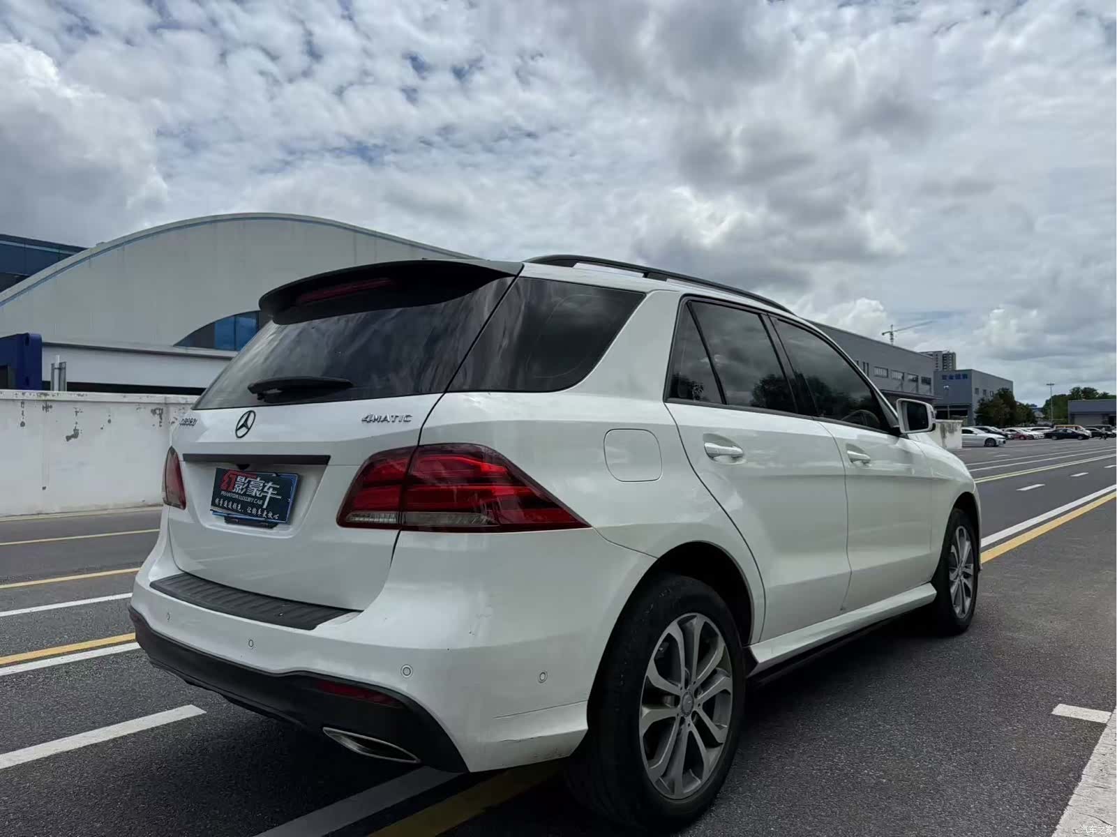 Mercedes-Benz GLE, 2016 9