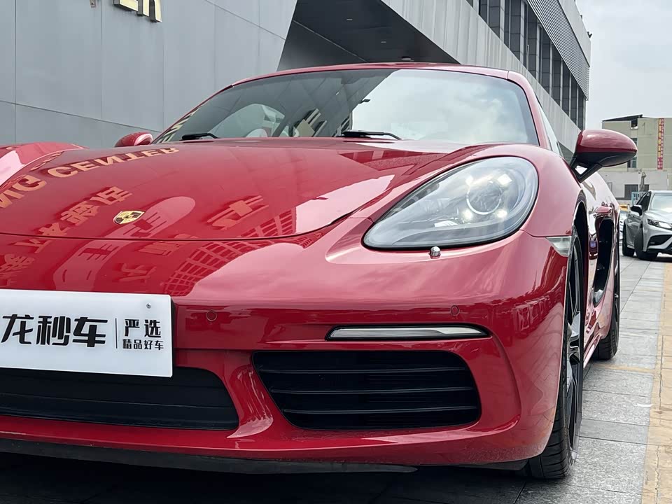Porsche 718