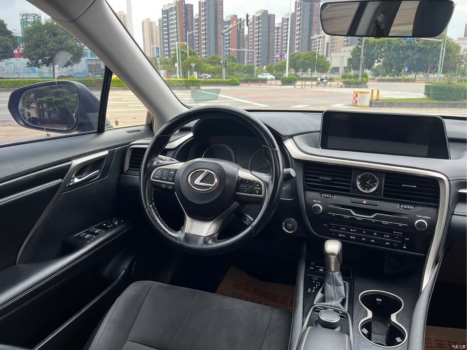 Lexus RX, 2017 10