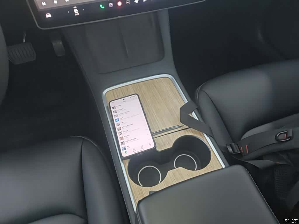 Tesla Model 3, 2023 14