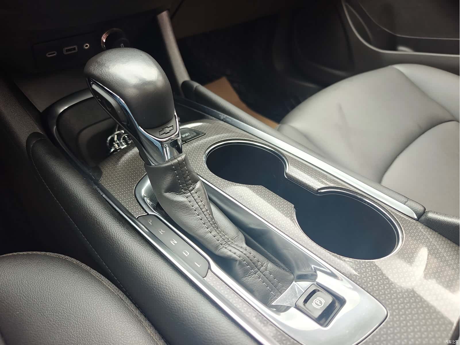 Chevrolet XL, 2022 6