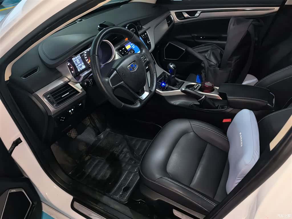 Geely Emgrand, 2017 17