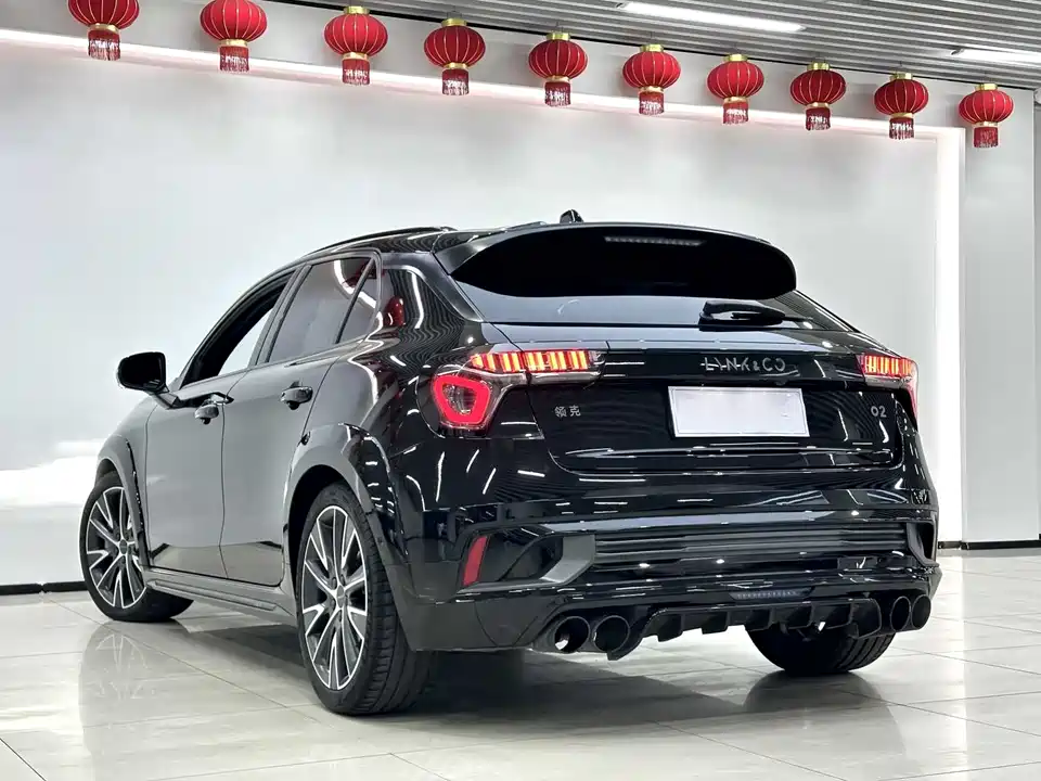 Lynk & Co 02 Hatchback