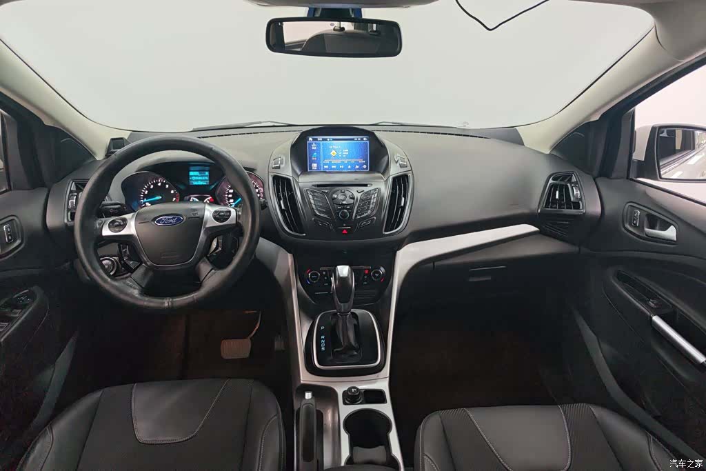 Ford Kuga, 2013 12