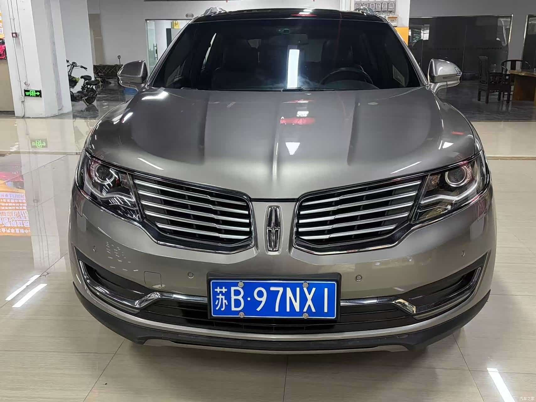 Lincoln MKX, 2017 1