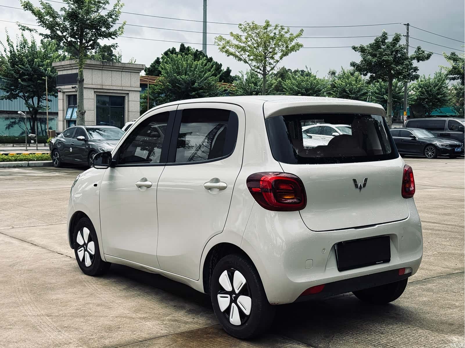 Wuling MINIEV, 2025 4