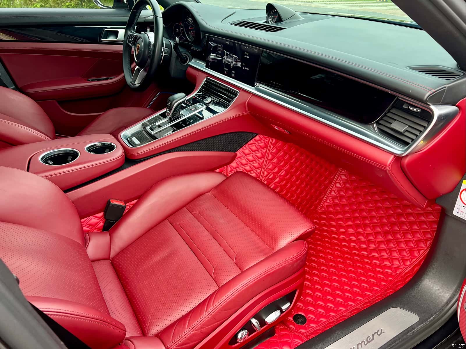 Porsche Panamera, 2020 13