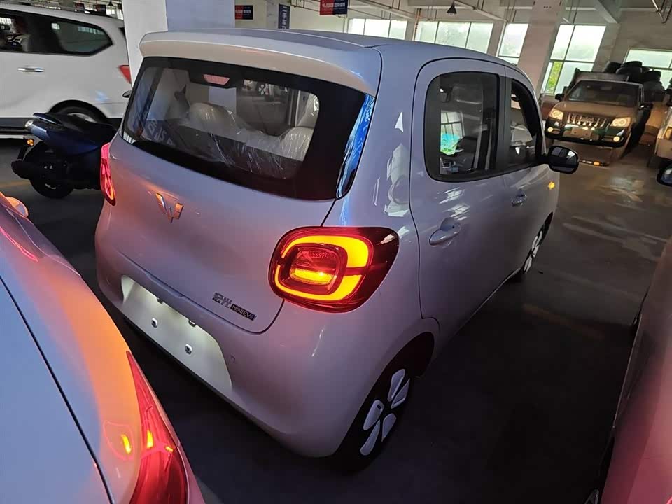Wuling Hongguang MINIEV Wuling Hongguang MINIEV