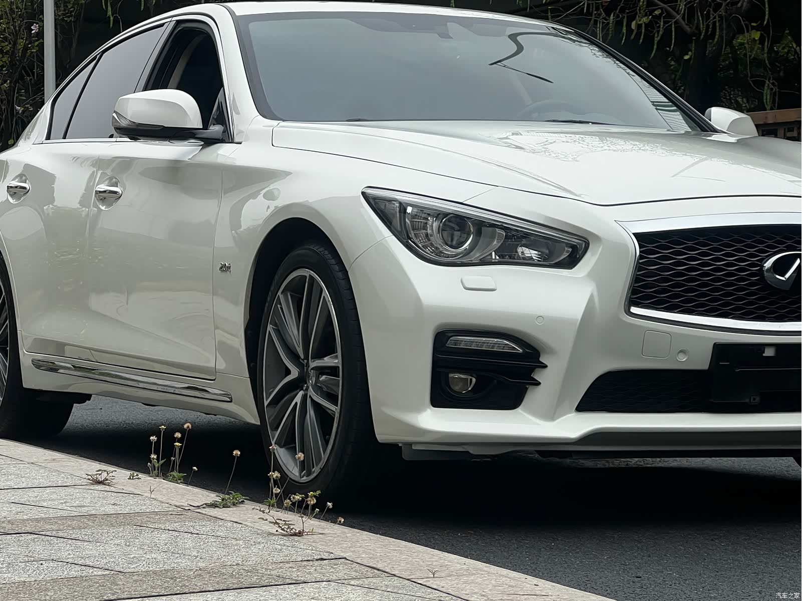 Infiniti Q50L, 2017 6