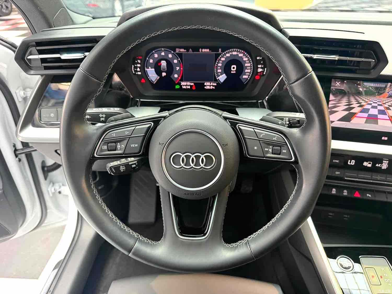 Audi A3, 2023 все фото