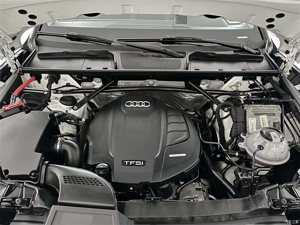 Audi Q5L, 2019 8