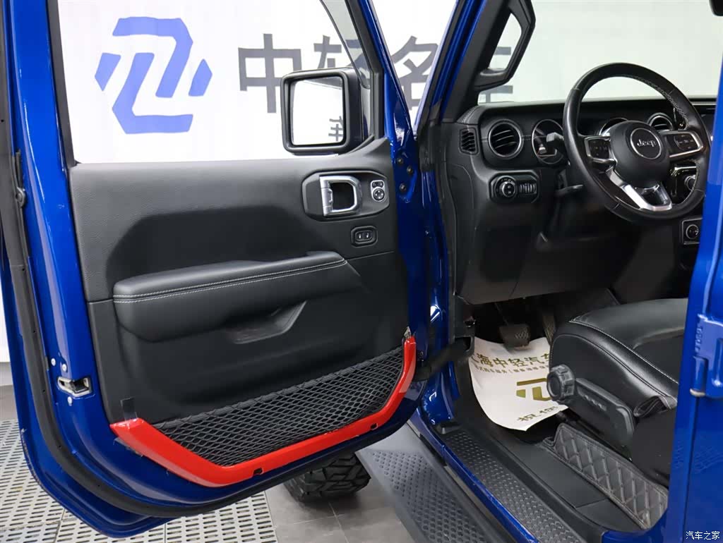 Jeep Wrangler, 2020 все фото