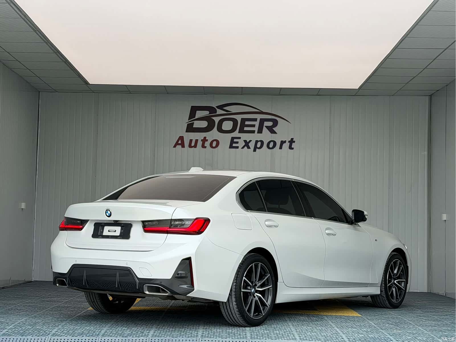 BMW 3 Series, 2023 6