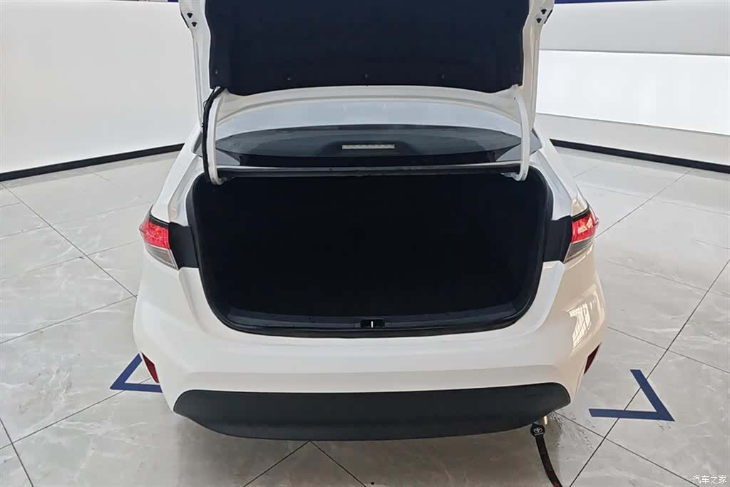 Toyota Levin, 2024 4