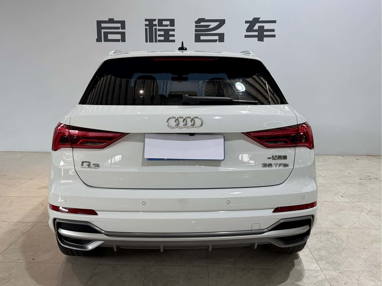 Audi Q3, 2023 все фото