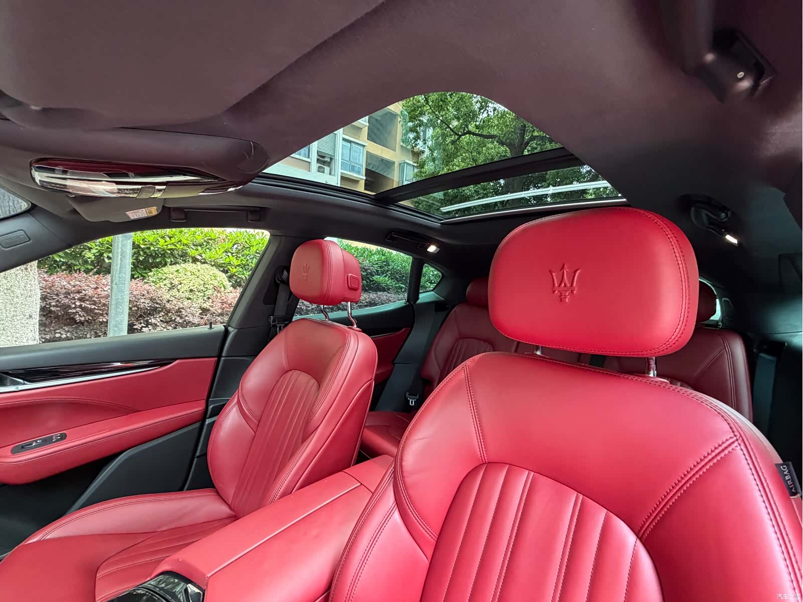Maserati Levante, 2018 10