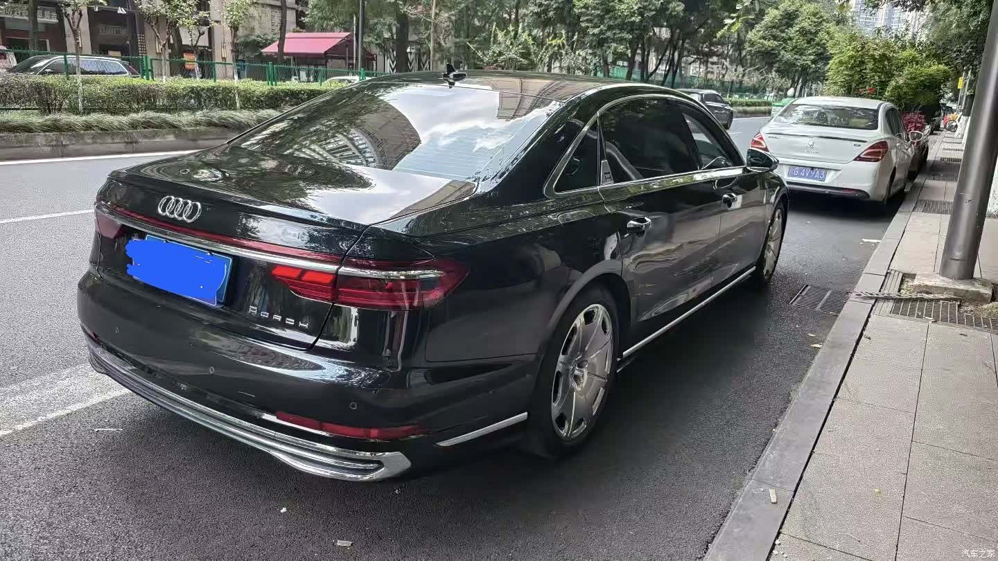 Audi A8L, 2023 3