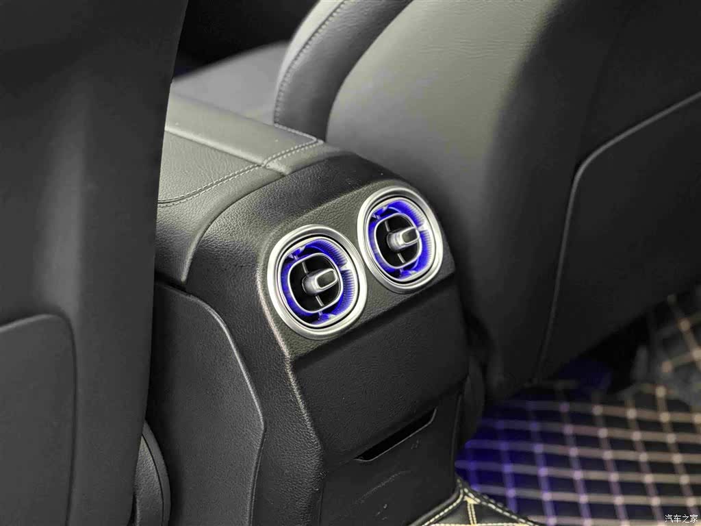Mercedes-Benz C-Class, 2022 12