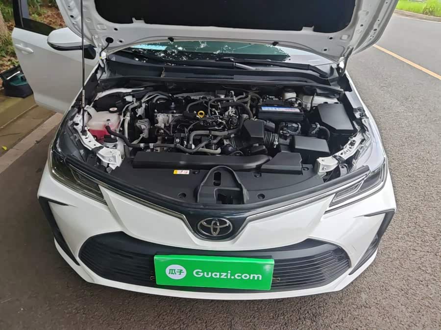 Toyota Corolla 2023, фото 16
