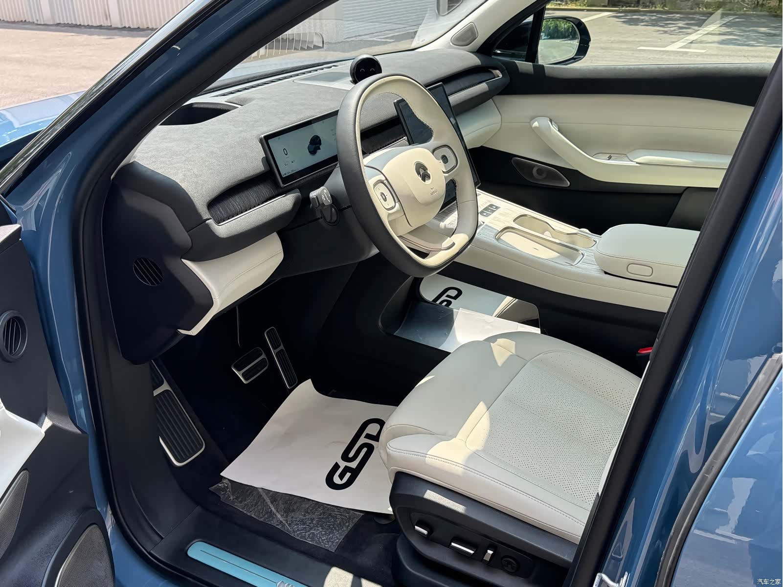 NIO ES7, 2022 4