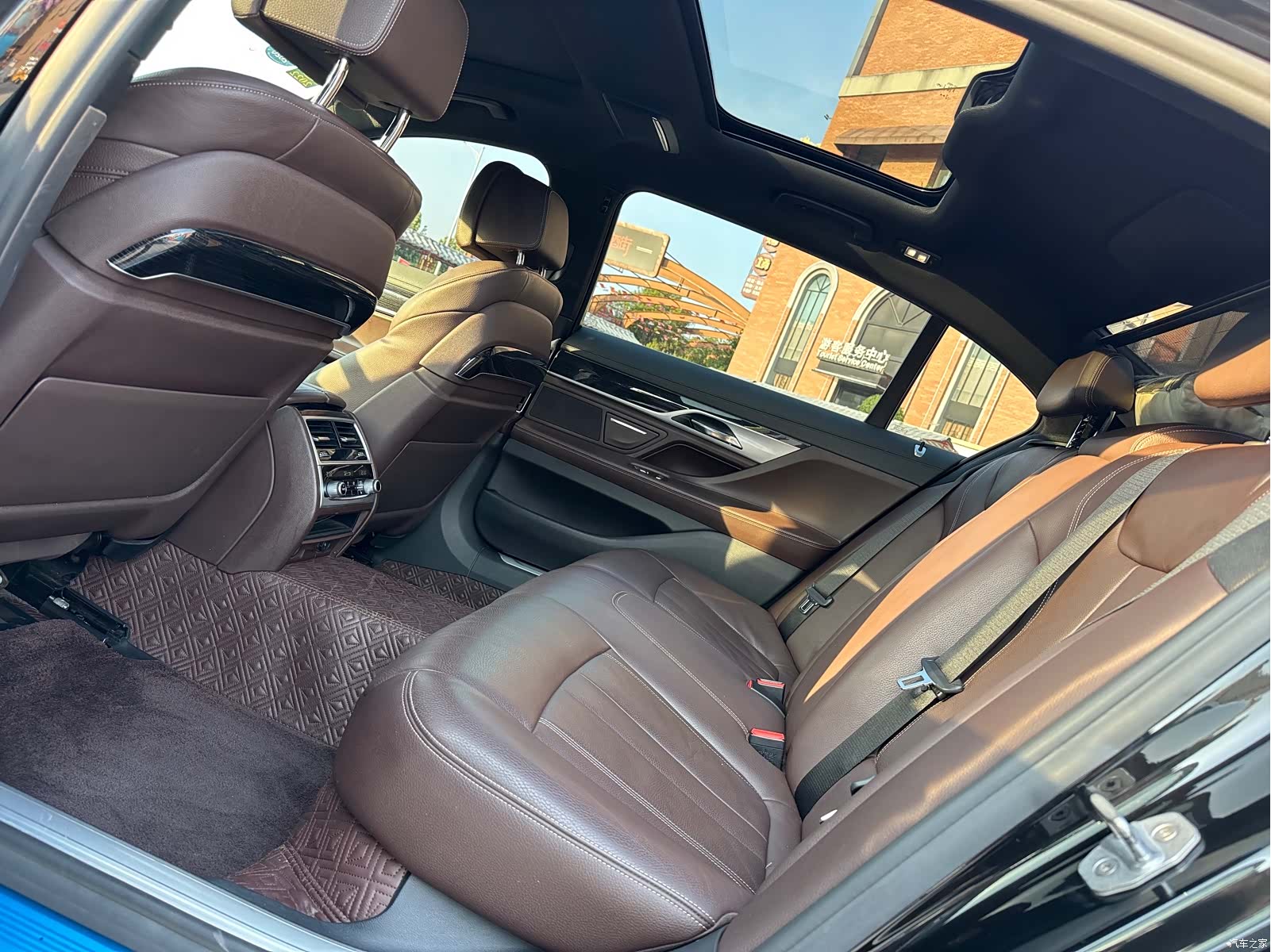 BMW 7 Series, 2018 11