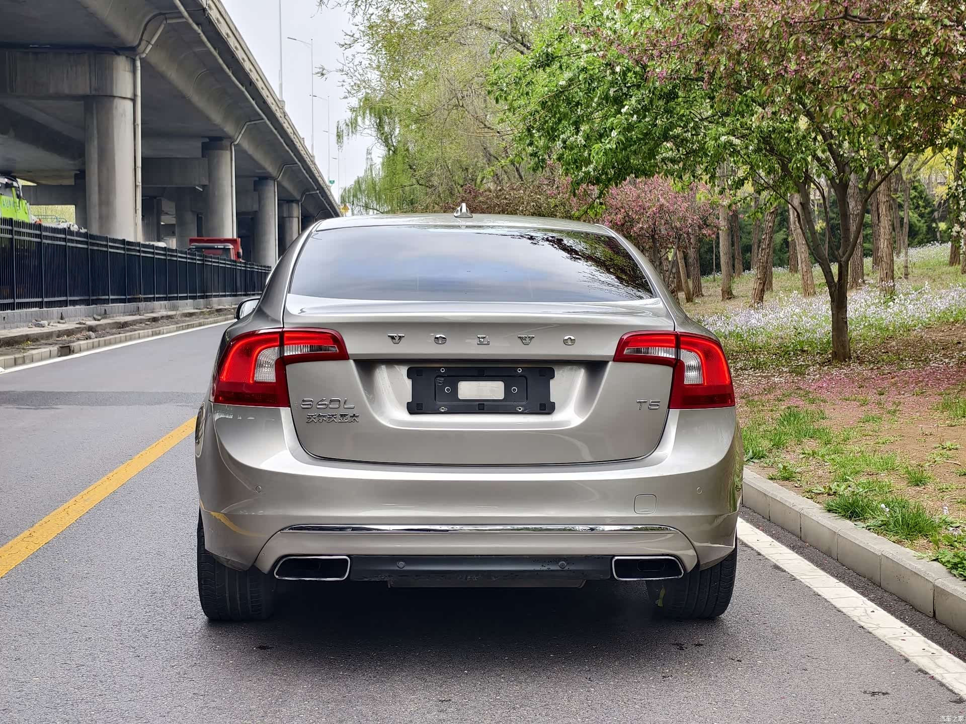 Volvo S60, 2015 11