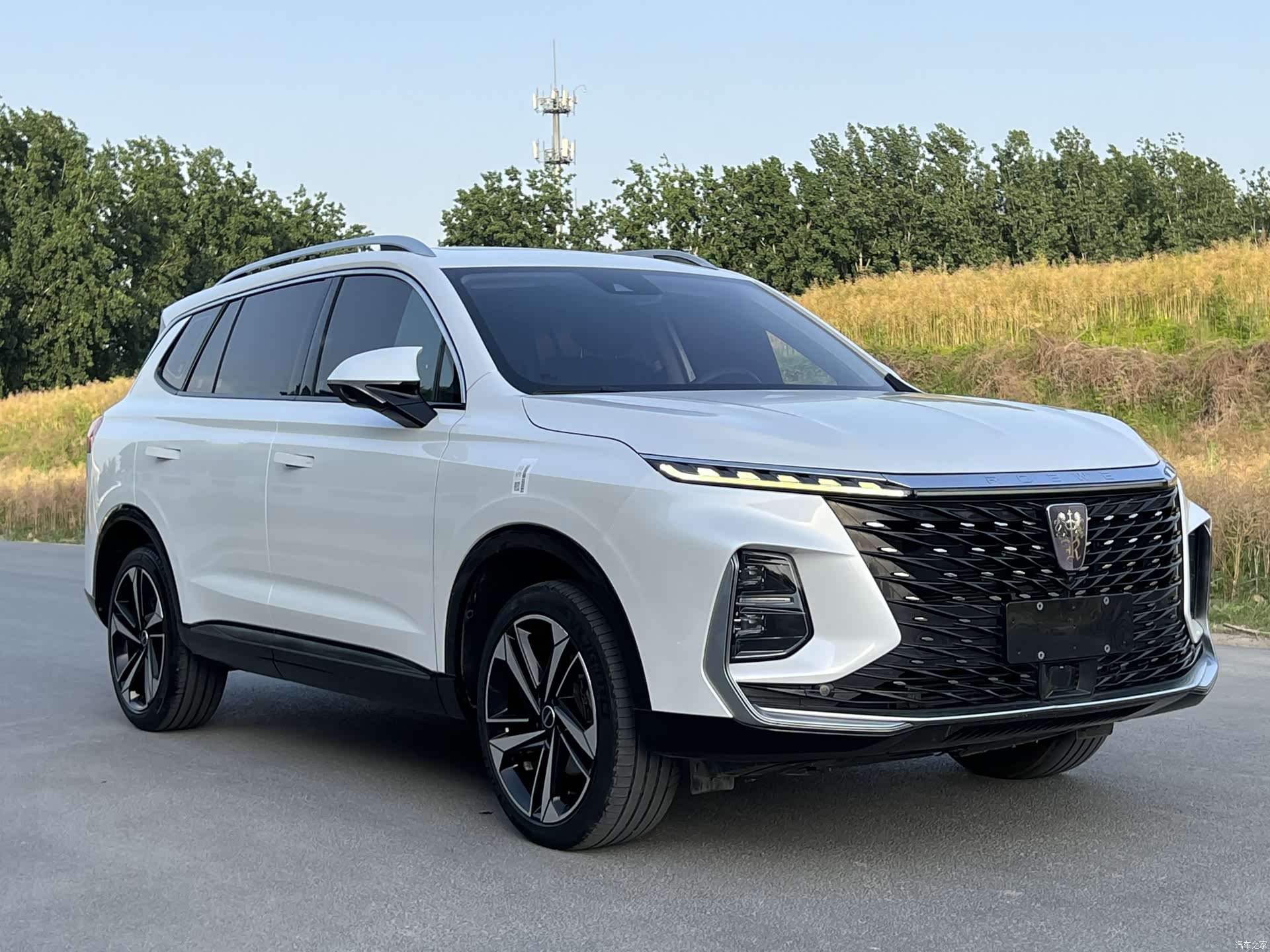 Roewe RX5, 2022 3