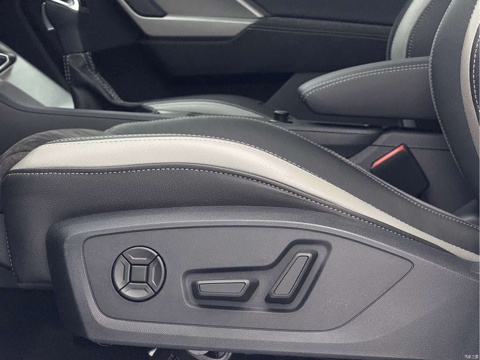 Audi Q3, 2021 22