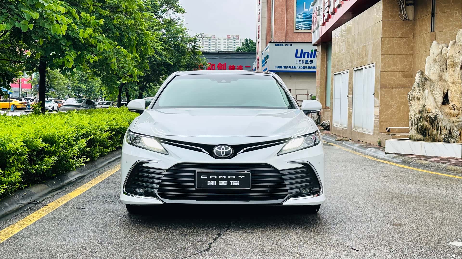 Toyota Camry, 2022 2