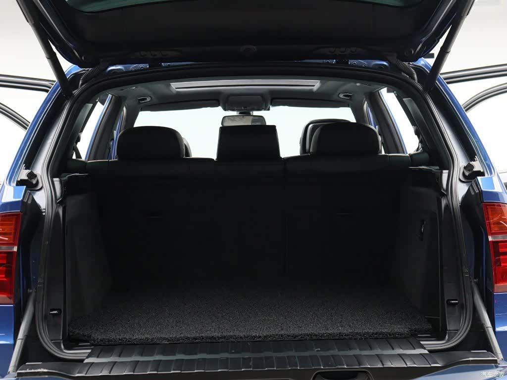 BMW X5, 2010 10