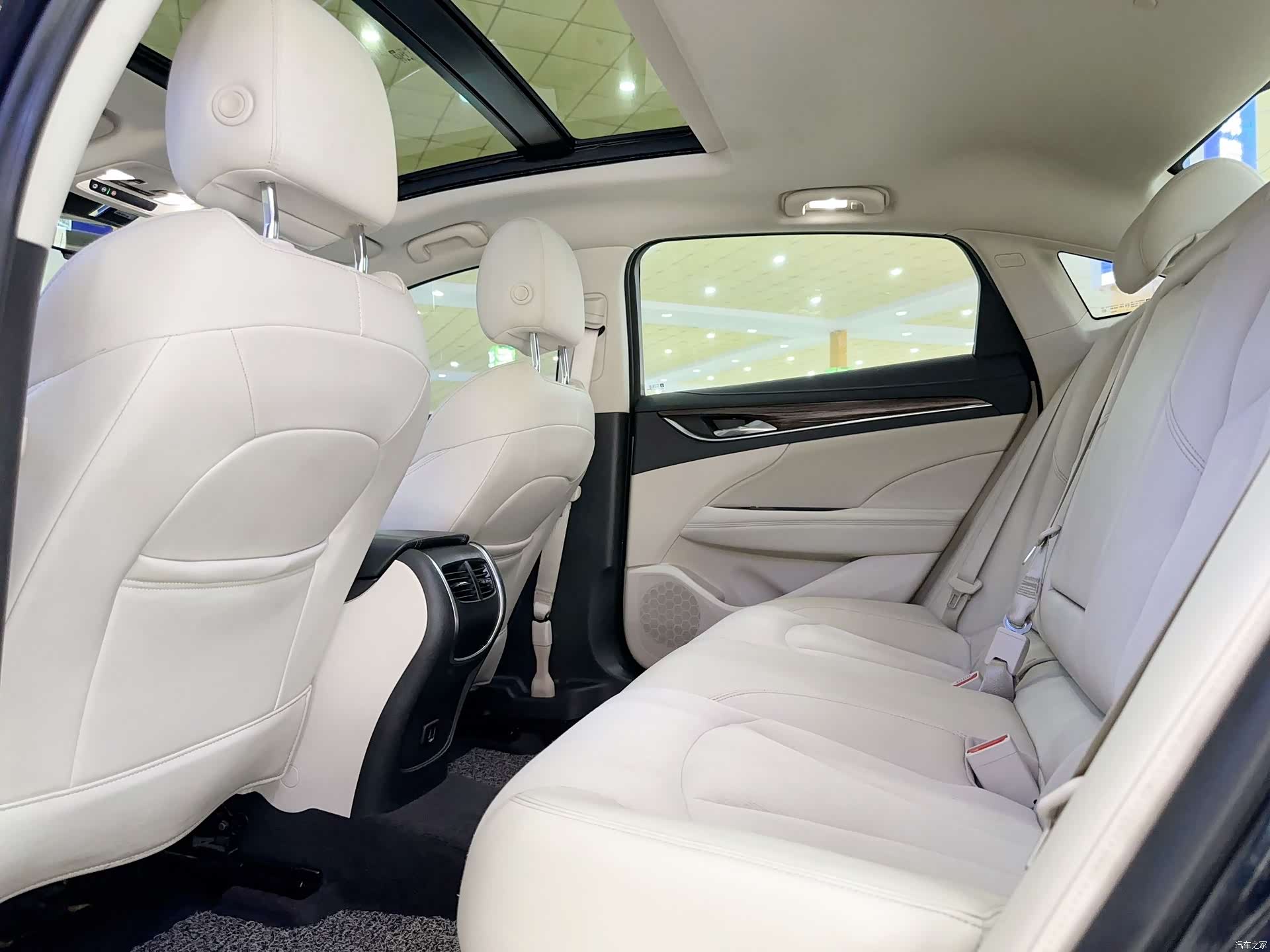 Buick LaCrosse, 2020 15