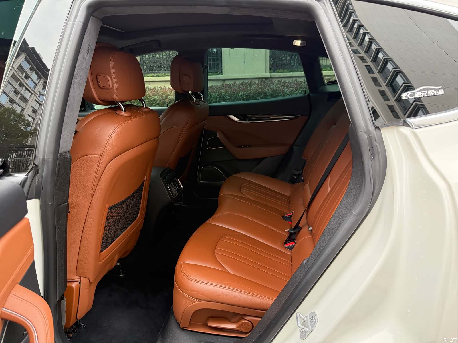 Maserati Levante, 2017 11