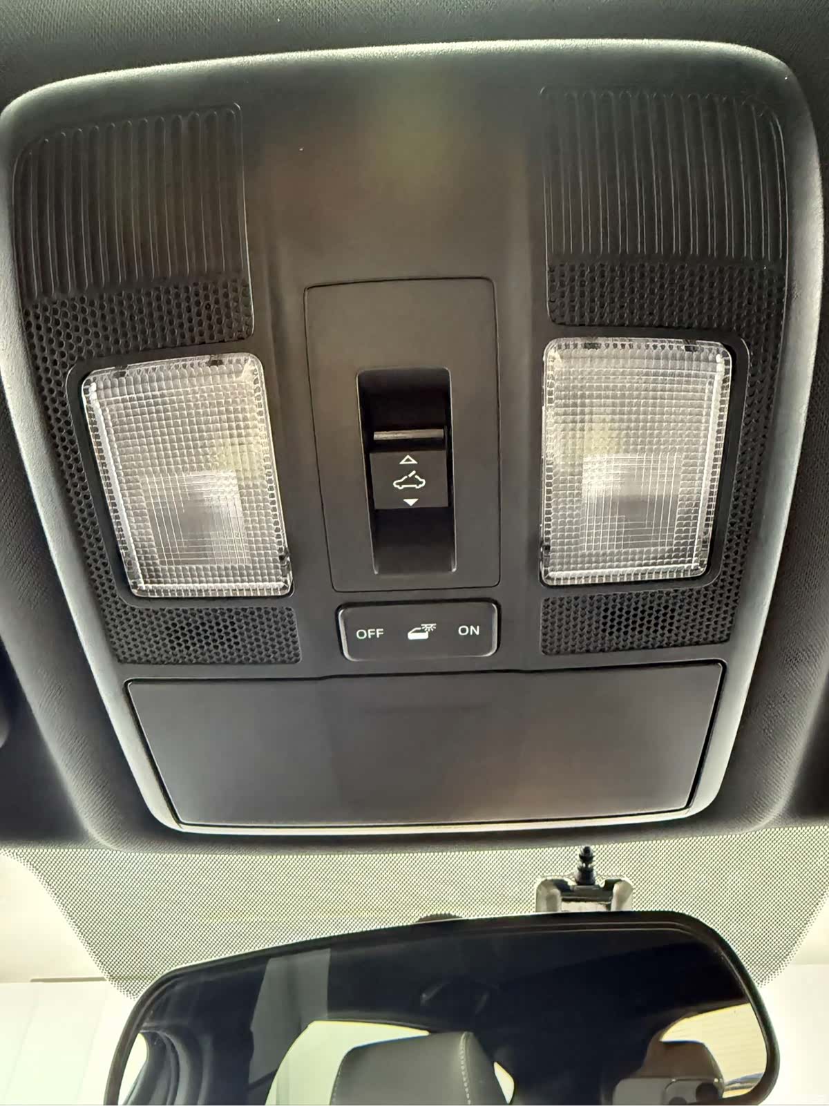 Mazda CX-4, 2023 15