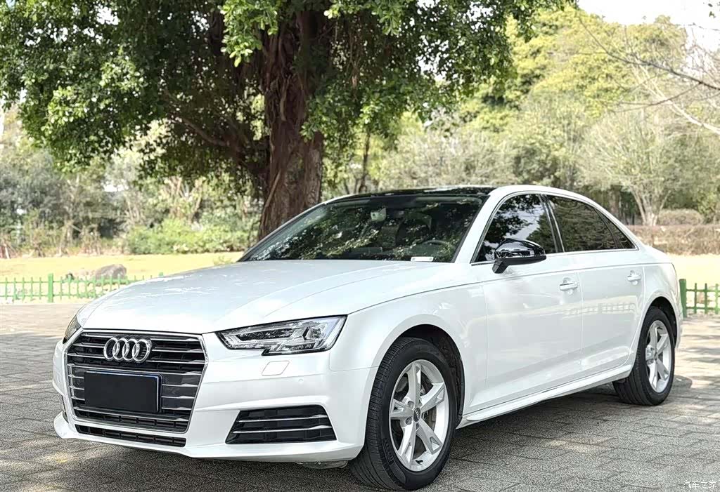 Audi A4L, 2016 1