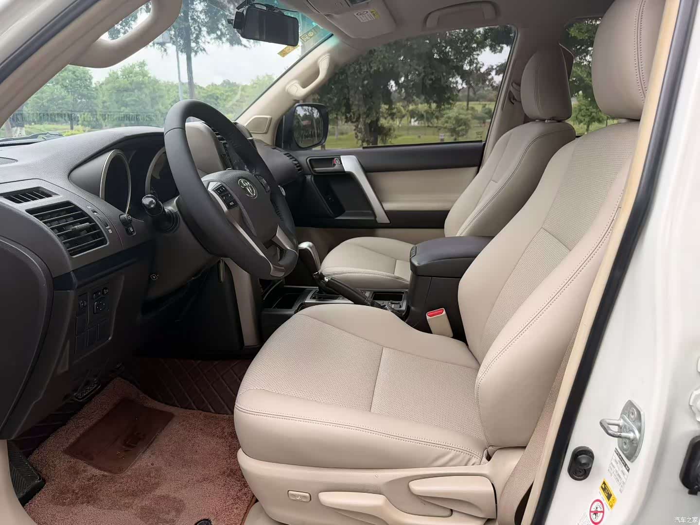 Toyota Prado, 2013 все фото
