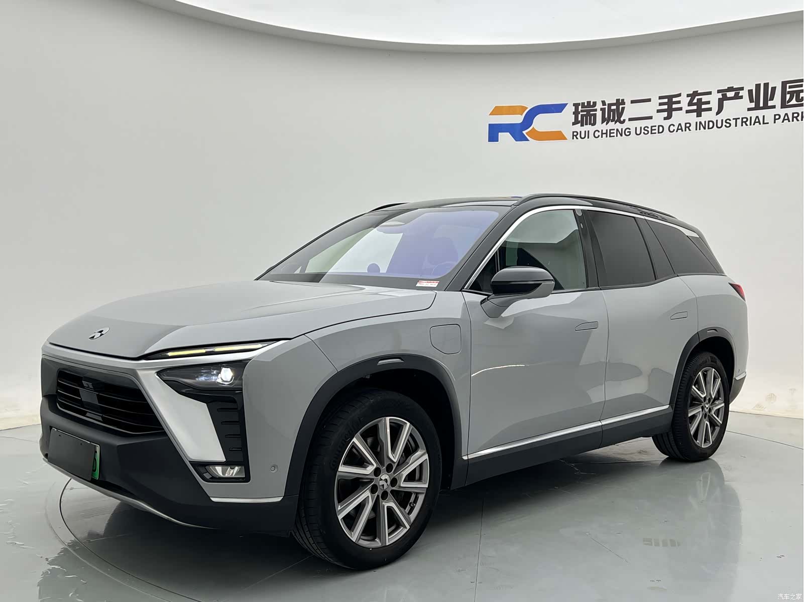 NIO ES8, 2021 1