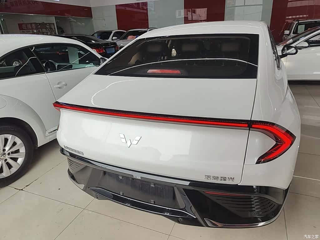 Wuling Starlight, 2024 6