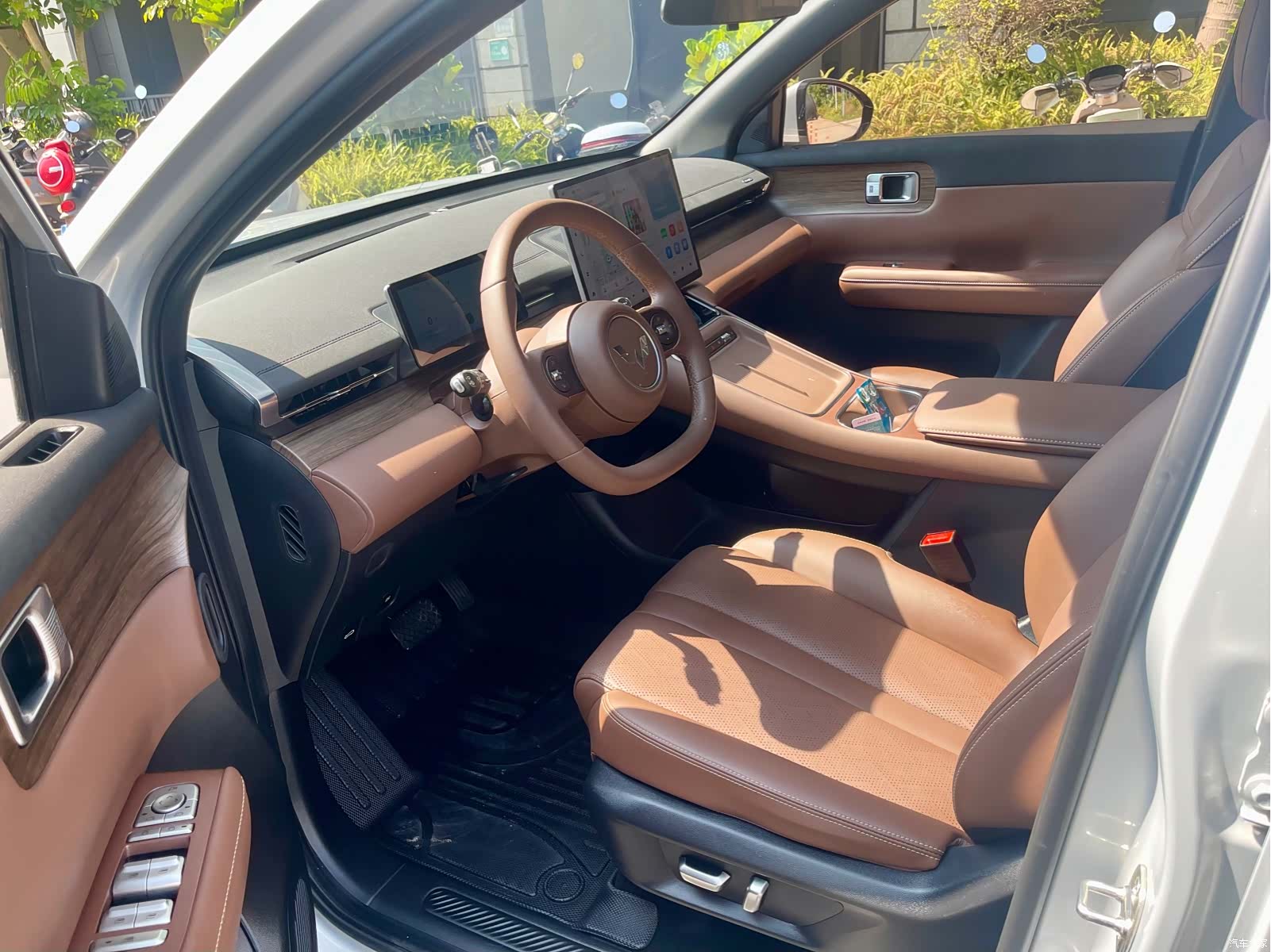 Wuling Starlight, 2024 4