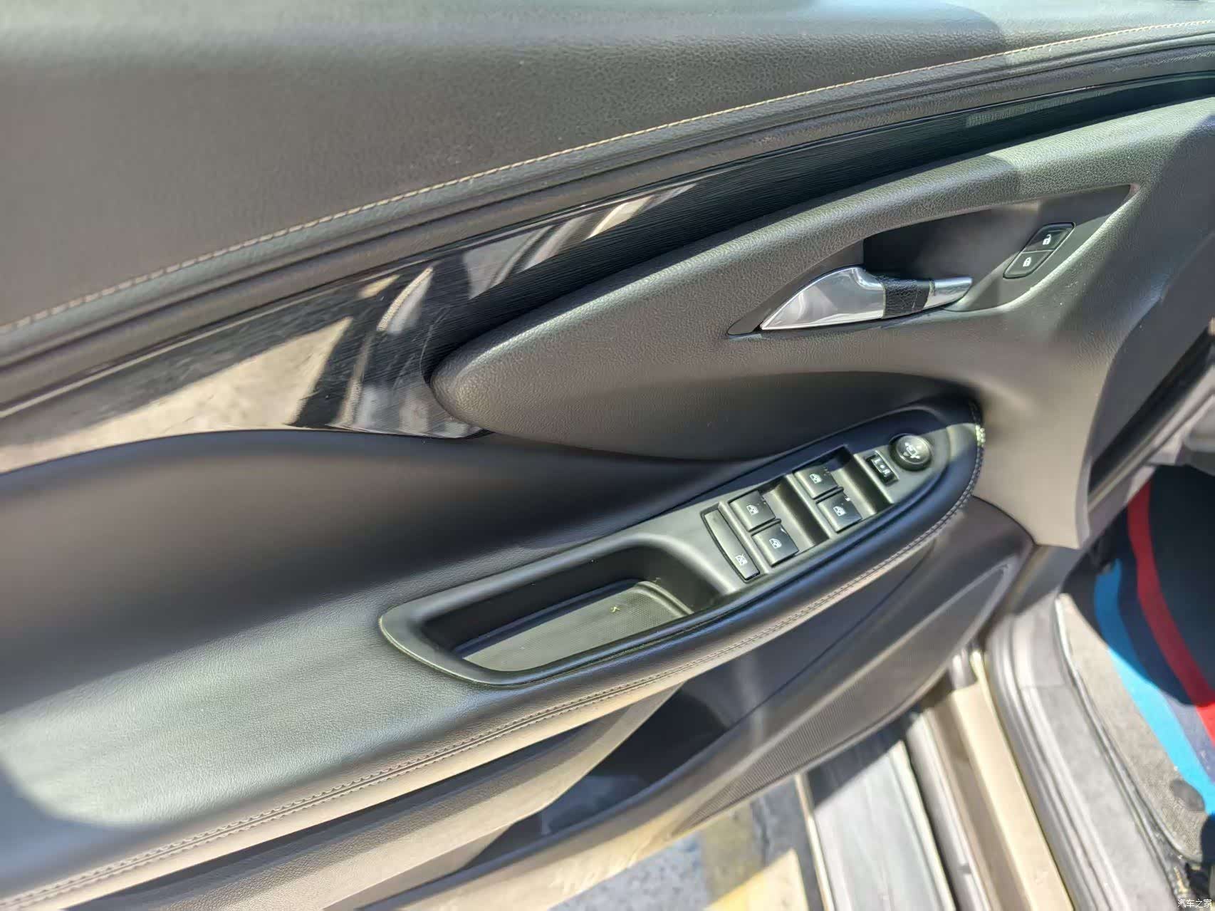 Buick Envision Plus, 2016 8