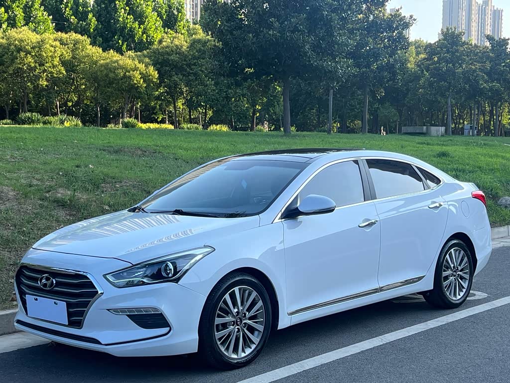 Hyundai Mistra