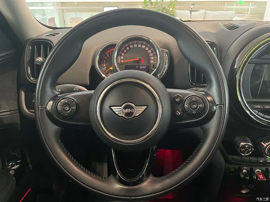 Mini Countryman, 2018 8