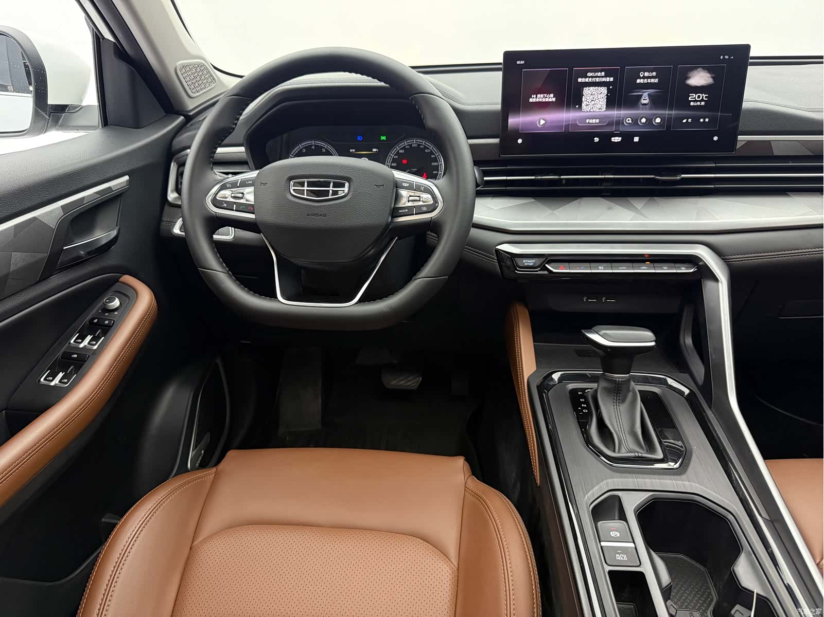 Geely X6, 2022 16