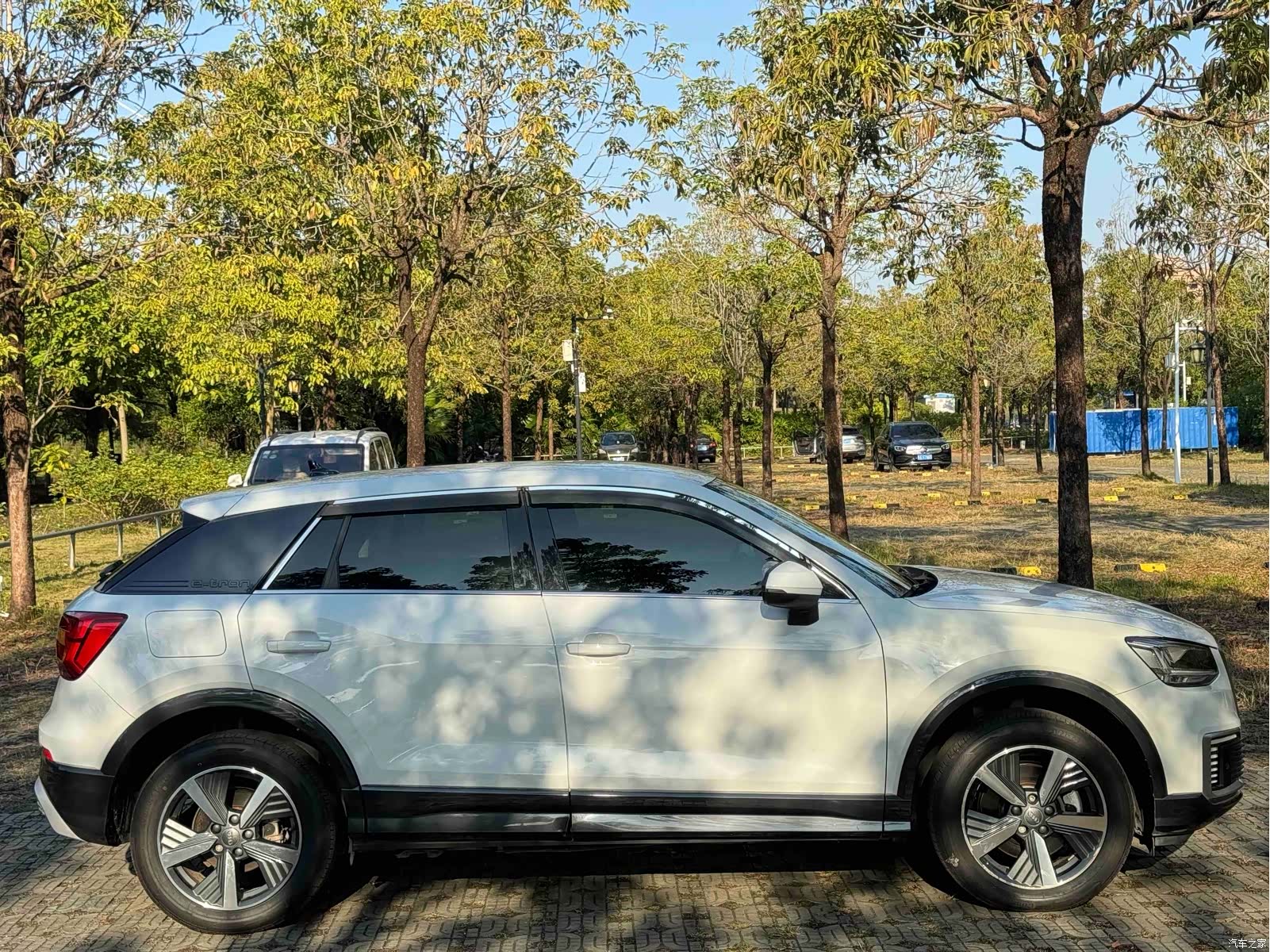 Audi e-tron, 2020 7