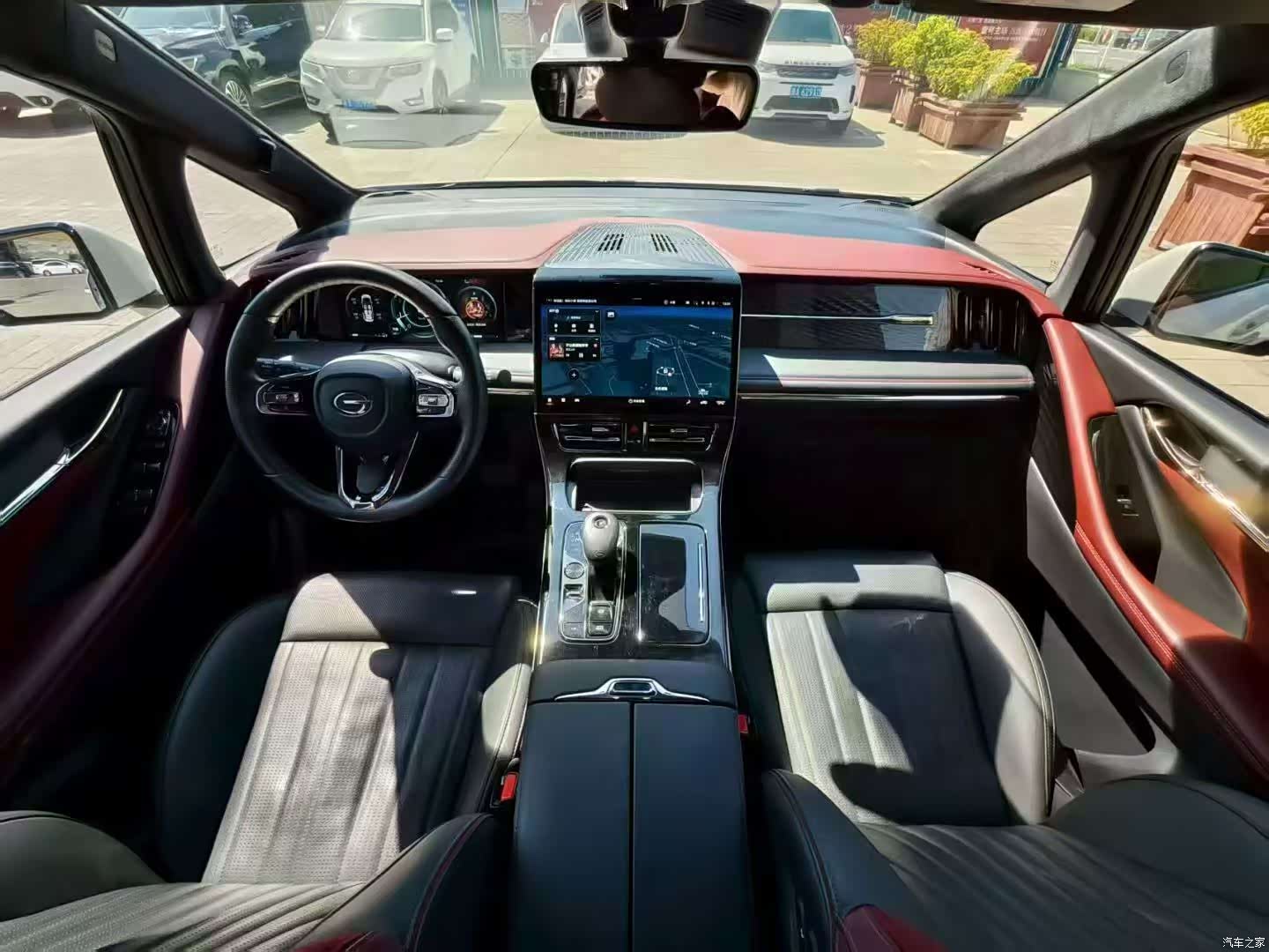 Trumpchi M8, 2023 4