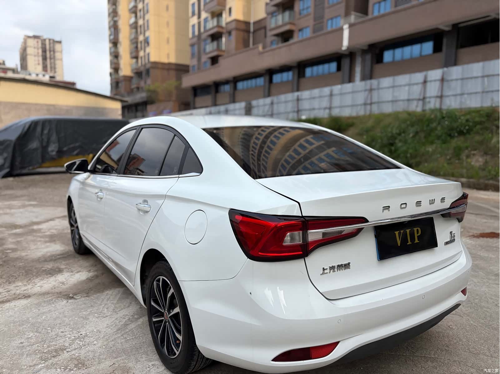 Roewe i5, 2021 7