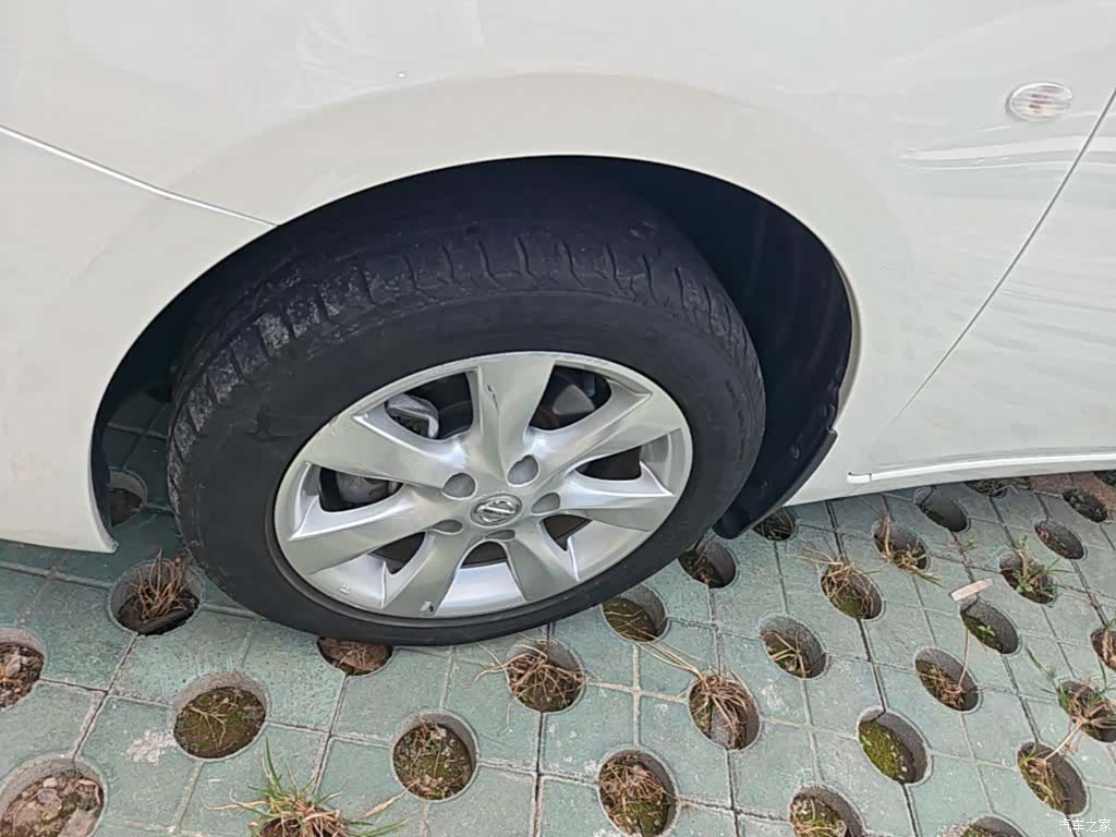 Nissan Tiida, 2016 23
