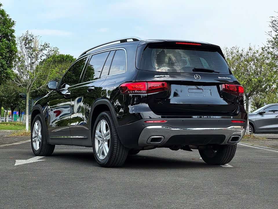 Mercedes-Benz GLB Mercedes-Benz GLB