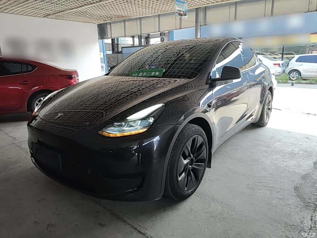 Tesla Model Y, 2024 2